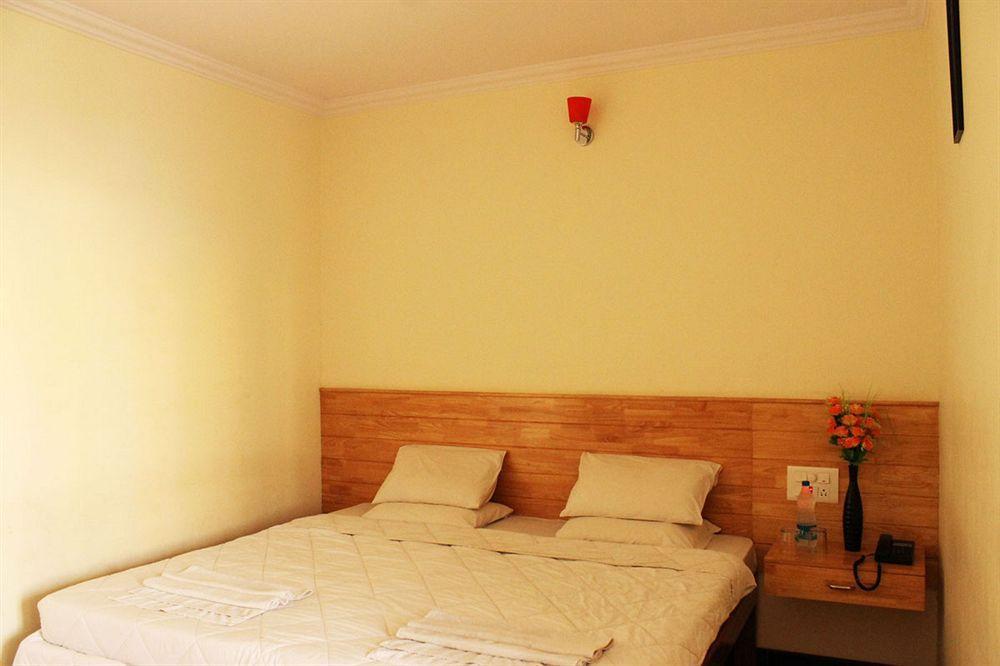 Oyo 1900 Hotel Olive Residency Майсур Экстерьер фото